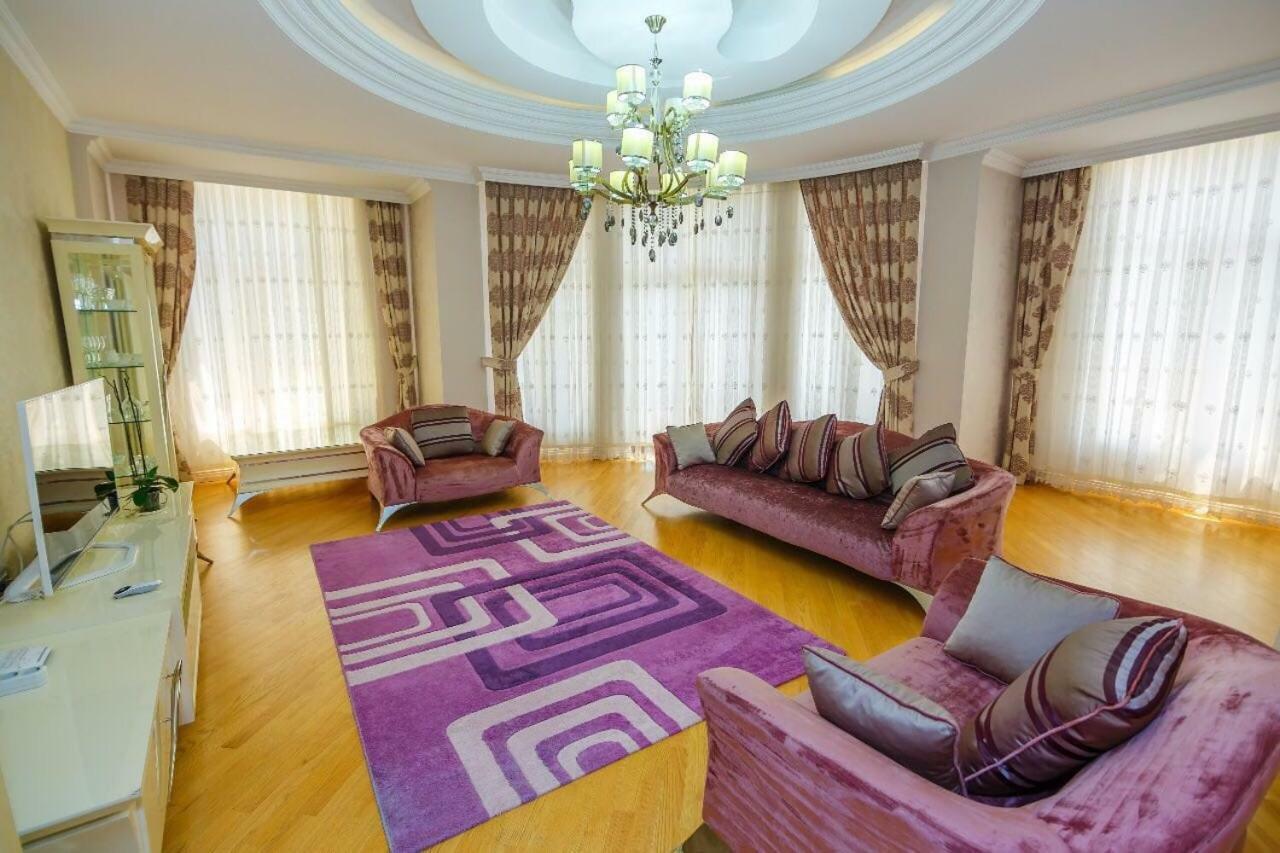 Apartment On Indian Restaurant Baku Exterior photo